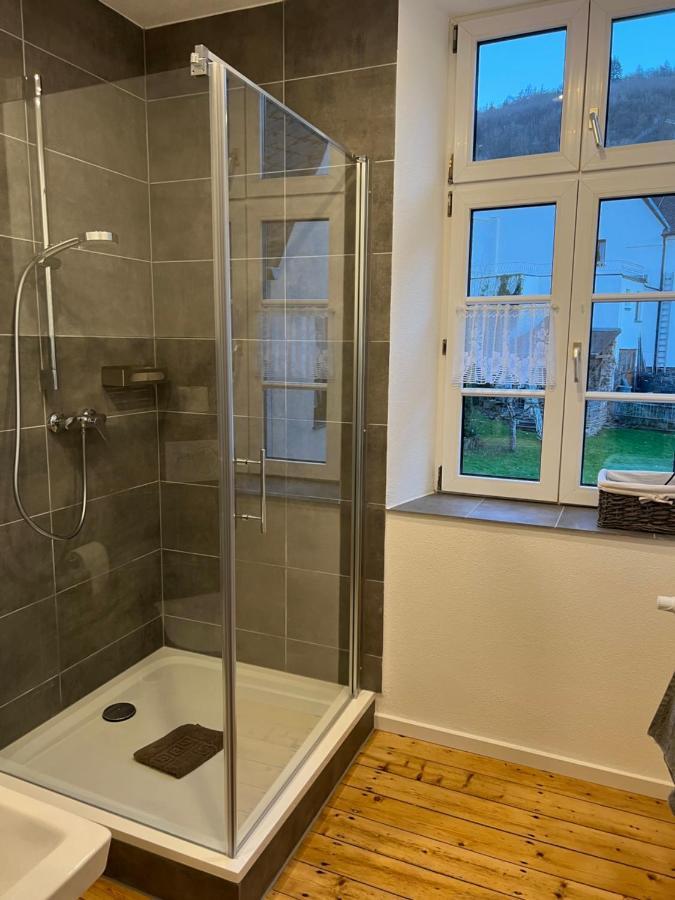 Weingut Gaestehaus Bach Кохем Екстериор снимка
