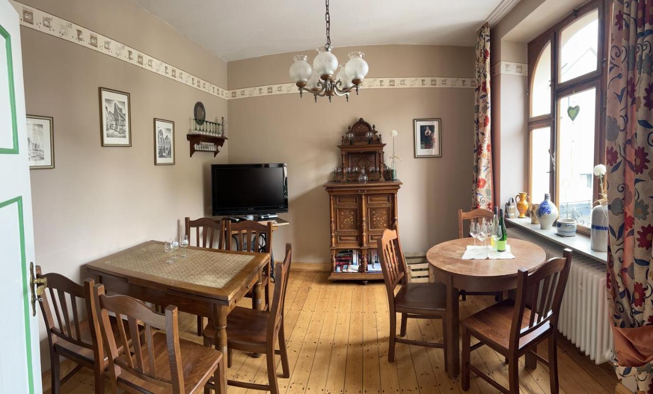 Weingut Gaestehaus Bach Кохем Екстериор снимка